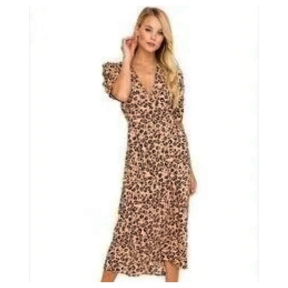 ASTR the Label Cutout Midi Dress Leopard Print NEW WITH TAGS Size XS - Picture 1 of 12